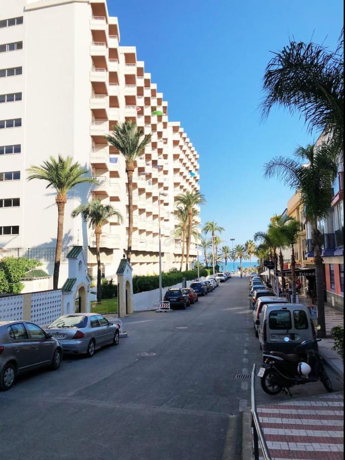 Ferienwohnung Apartamento Carole Playa Bajondillo Torremolinos Beach - Playa A 30 Segundos - Wifi - Parking - Terraza Exterior foto